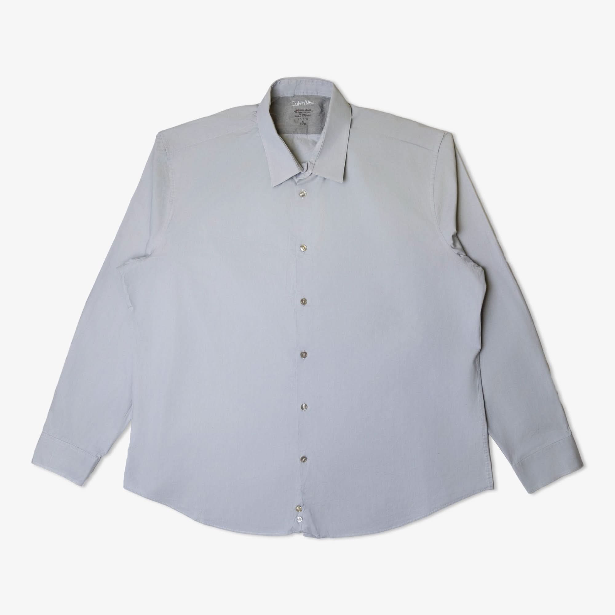 Lot de 50 chemises de marque – Grossiste vêtements TAGZ