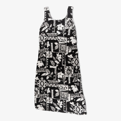 Lightweight summer dresses (45 pieces)