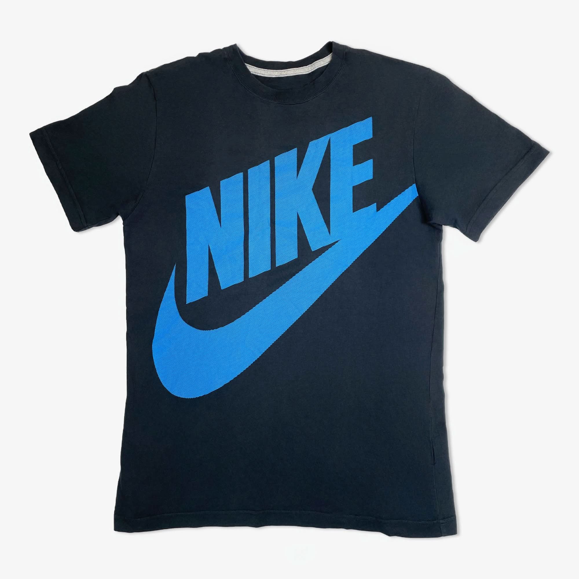Lot de 55 T‑shirts de sport de marque-NEW-SPORTS-BRANDED-T-SHIRT-11-TAGZ