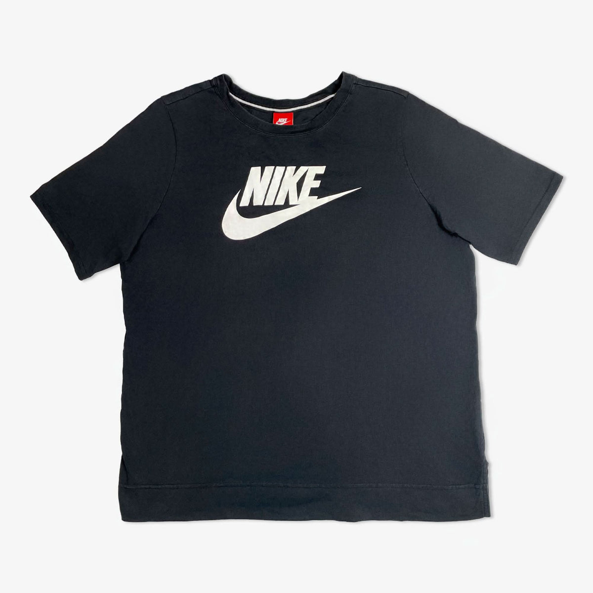 Lot de 55 T‑shirts de sport de marque-NEW-SPORTS-BRANDED-T-SHIRT-4-TAGZ